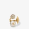 Anillo con múltiples dijes Anillo con perlas y acabado dorado Anillo con múltiples dijes Anillo con perlas y acabado dorado