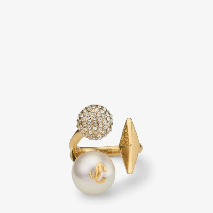 Anillo con múltiples dijes Anillo con perlas y acabado dorado Anillo con múltiples dijes Anillo con perlas y acabado dorado