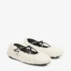 Bailarinas Eleri de piel de oveja natural con adorno de perla Bailarinas Eleri de piel de oveja natural con adorno de perla