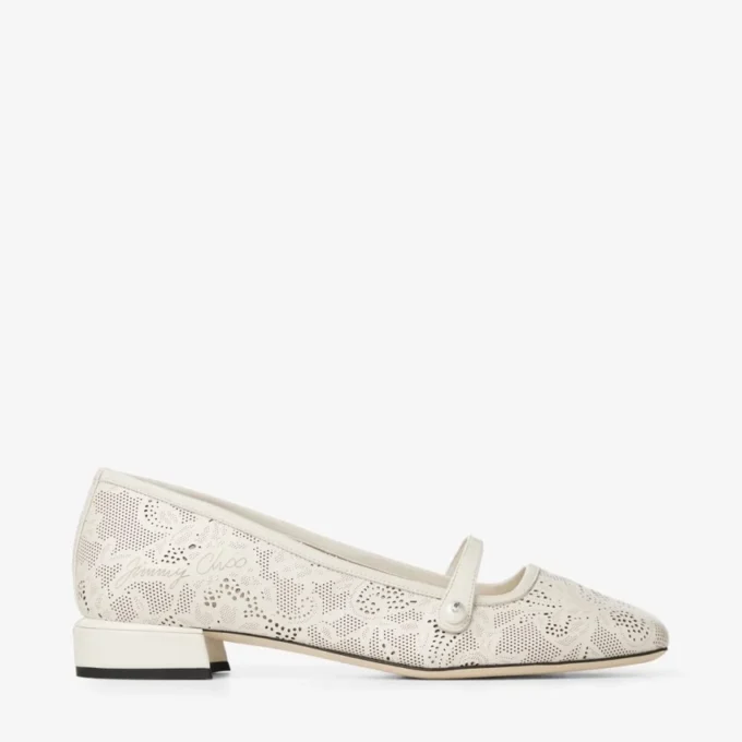 Bailarinas Elisa Latte de jimmy choo con cordones de napa perforada Bailarinas Elisa Latte de jimmy choo con cordones de napa perforada