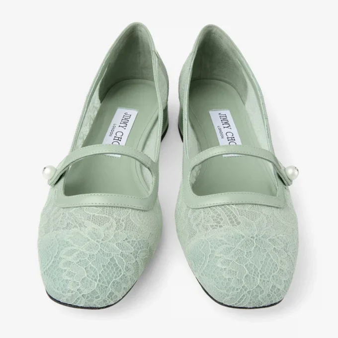 Bailarinas Elisa Verde de Jimmy Choo en cordón y piel spazzolato Bailarinas Elisa Verde de Jimmy Choo en cordón y piel spazzolato
