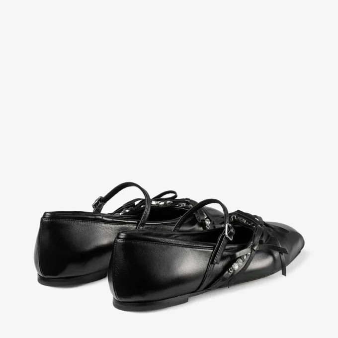 Bailarinas Loli en napa negra brillante con lazos de piel suave tipo guante Bailarinas Loli en napa negra brillante con lazos de piel suave tipo guante