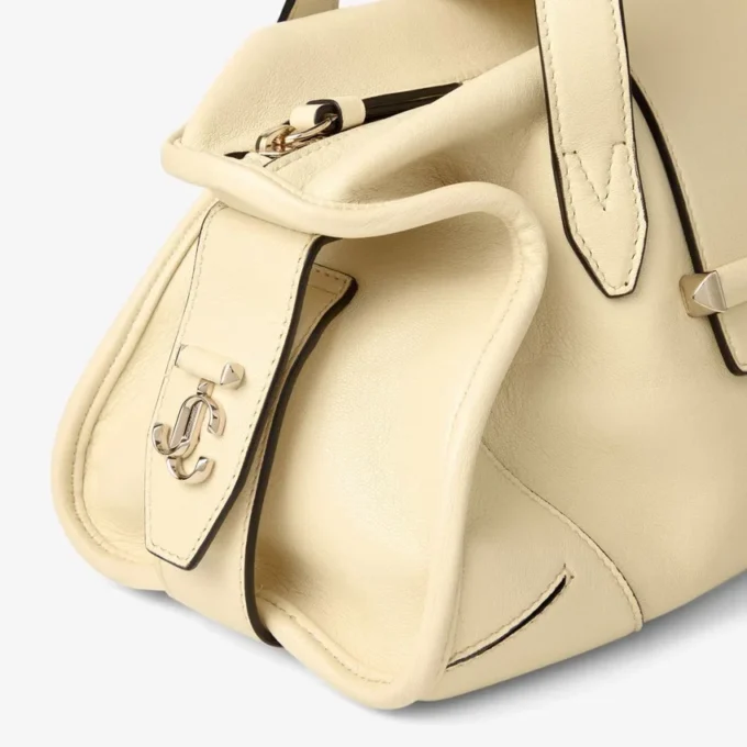 Bar Holdall Bolso de viaje pequeño de cuero Biker color Buttermilk Bar Holdall Bolso de viaje pequeño de cuero Biker color Buttermilk