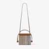 Bolsa con cordón y asa superior Bolsa con cordón de rafia multicolor y marrón claro con diseño en zigzag y ribetes de cuero Bolsa con cordón y asa superior Bolsa con cordón de rafia multicolor y marrón claro con diseño en zigzag y ribetes de cuero