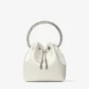Bolso Bon Bon de satén marfil con asa de cristal