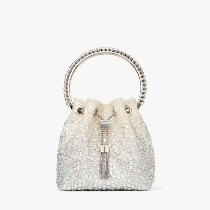 Bolso Bon Bon de satén marfil con cristales Bolso Bon Bon de satén marfil con cristales