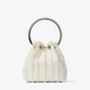 Bolso Bon Bon de satén marfil con perlas por toda la superficie Bolso Bon Bon de satén marfil con perlas por toda la superficie