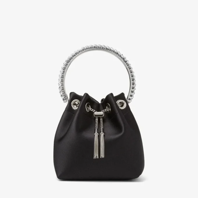 Bolso Bon Bon de satén negro con asa de cristal Bolso Bon Bon de satén negro con asa de cristal