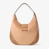Bolso de hombro Bar Hobo M de ante color toffee con ribetes de cuero Biker