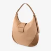 Bolso de hombro Bar Hobo M de ante color toffee con ribetes de cuero Biker