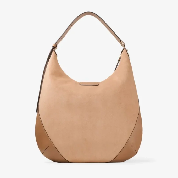 Bolso de hombro Bar Hobo M de ante color toffee con ribetes de cuero Biker