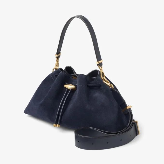 Bolso de hombro Cinch mediano de ante azul marino Bolso de hombro Cinch mediano de ante azul marino
