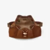 Bolso de hombro Cinch mediano de ante marrón claro Bolso de hombro Cinch mediano de ante marrón claro
