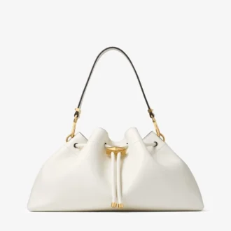 Bolso de hombro Cinch mediano en piel color café con leche