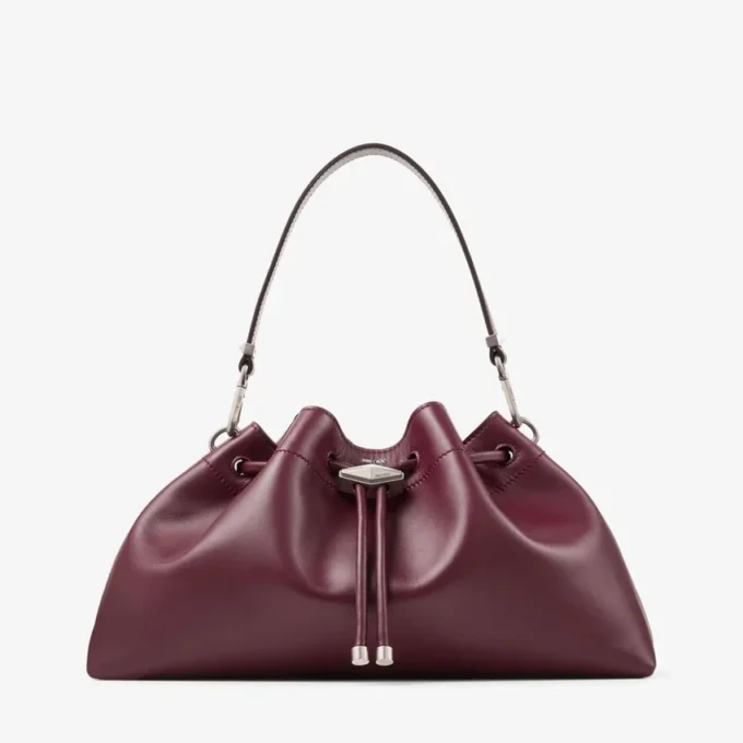Bolso de hombro mediano Cinch de piel granate Bolso de hombro mediano Cinch de piel granate