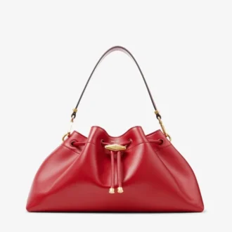 Bolso de hombro mediano Cinch de piel rojo rubí