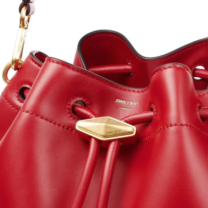 Bolso de hombro mediano Cinch de piel rojo rubí Bolso de hombro mediano Cinch de piel rojo rubí