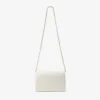 Bolso de mano Avenue Curve Clutch de piel napa acolchada color latte Bolso de mano Avenue Curve Clutch de piel napa acolchada color latte