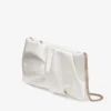 Bolso de mano Bonny Clutch en satén marfil Bolso de mano Bonny Clutch en satén marfil