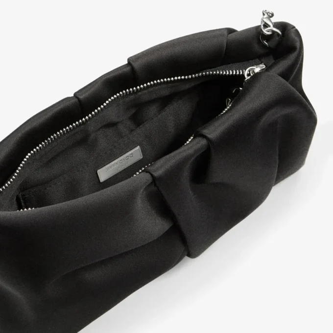 Bolso de mano Bonny de satén negro Bolso de mano Bonny de satén negro