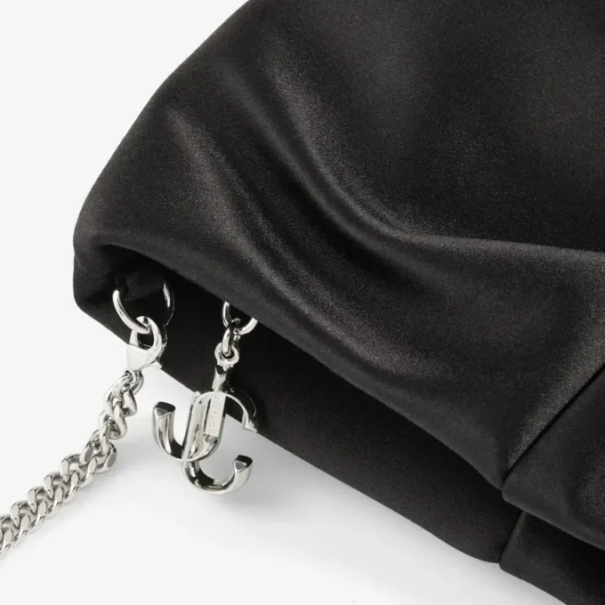 Bolso de mano Bonny de satén negro Bolso de mano Bonny de satén negro