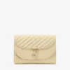 Bolso de mano Curve Bolso de mano de cuero Biker acolchado en color Buttermilk