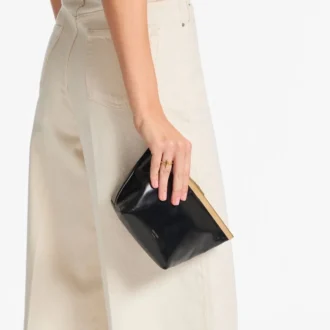 Bolso de mano de piel de Biker Ganache en negro