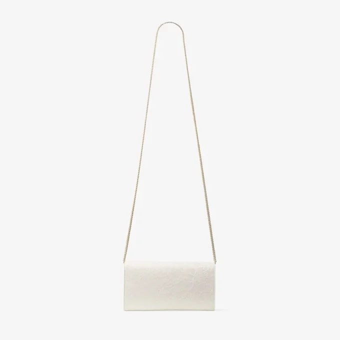 Bolso de mano Emmie de encaje de jimmy choo en color marfil Bolso de mano Emmie de encaje de jimmy choo en color marfil