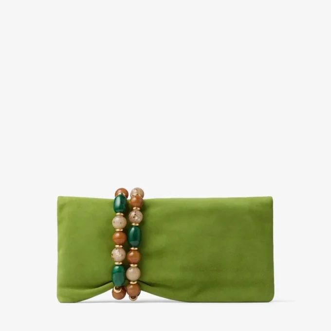 Bolso de mano Zandra de ante color trébol con pulsera de cuentas Bolso de mano Zandra de ante color trébol con pulsera de cuentas
