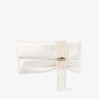 Bolso de mano Zandra de satén marfil