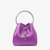 Bolso de satén Bon Bon en violeta orquídea con asa tipo pulsera metálica