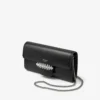 Bolso mini de hombro Bing Wallet Chain de piel negra con pieza de cristal