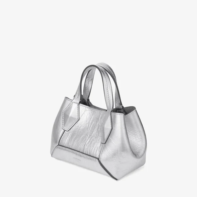Bolso mini Diamond Tote de piel metalizada vintage plateada Bolso mini Diamond Tote de piel metalizada vintage plateada