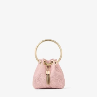 Bolso mini tipo cubo Micro Bon Bon de satén rosa y encaje jimmy choo