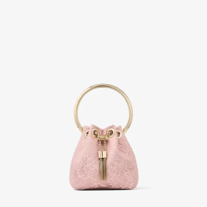 Bolso mini tipo cubo Micro Bon Bon de satén rosa y encaje jimmy choo Bolso mini tipo cubo Micro Bon Bon de satén rosa y encaje jimmy choo