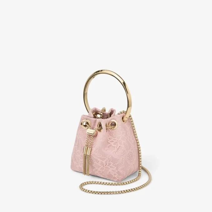 Bolso mini tipo cubo Micro Bon Bon de satén rosa y encaje jimmy choo Bolso mini tipo cubo Micro Bon Bon de satén rosa y encaje jimmy choo