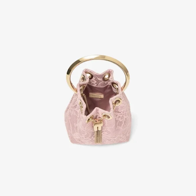Bolso mini tipo cubo Micro Bon Bon de satén rosa y encaje jimmy choo Bolso mini tipo cubo Micro Bon Bon de satén rosa y encaje jimmy choo