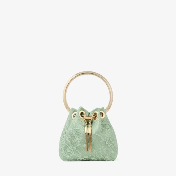 Bolso mini tipo cubo Micro Bon Bon de satén verde y encaje jimmy choo Bolso mini tipo cubo Micro Bon Bon de satén verde y encaje jimmy choo