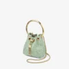 Bolso mini tipo cubo Micro Bon Bon de satén verde y encaje jimmy choo Bolso mini tipo cubo Micro Bon Bon de satén verde y encaje jimmy choo