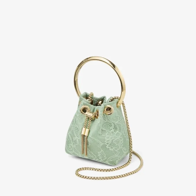 Bolso mini tipo cubo Micro Bon Bon de satén verde y encaje jimmy choo Bolso mini tipo cubo Micro Bon Bon de satén verde y encaje jimmy choo