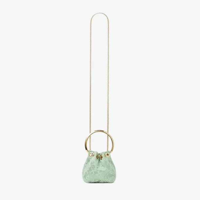 Bolso mini tipo cubo Micro Bon Bon de satén verde y encaje jimmy choo Bolso mini tipo cubo Micro Bon Bon de satén verde y encaje jimmy choo