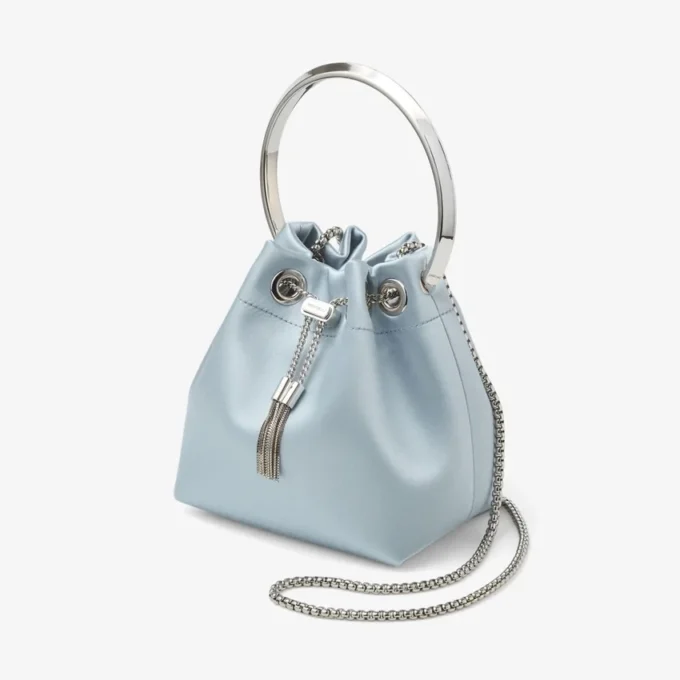 Bolso tipo cubo Bon Bon de satén azul hielo Bolso tipo cubo Bon Bon de satén azul hielo
