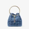 Bolso tipo cubo Bon Bon de tejido vaquero con diseño entrecruzado Bolso tipo cubo Bon Bon de tejido vaquero con diseño entrecruzado