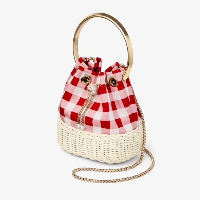 Bolso tipo cubo Bon Bon de tela de algodón a cuadros vichy rojo rubí y mimbre Bolso tipo cubo Bon Bon de tela de algodón a cuadros vichy rojo rubí y mimbre