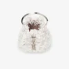 Bolso tipo cubo de satén marfil Bon Bon con bordado de pétalos Bolso tipo cubo de satén marfil Bon Bon con bordado de pétalos