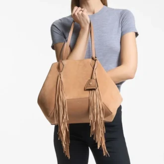 Bolso tote Diamond mediano de ante color toffee con flecos