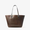 Bolso tote Diamond mediano en piel de becerro lisa color coñac Bolso tote Diamond mediano en piel de becerro lisa color coñac