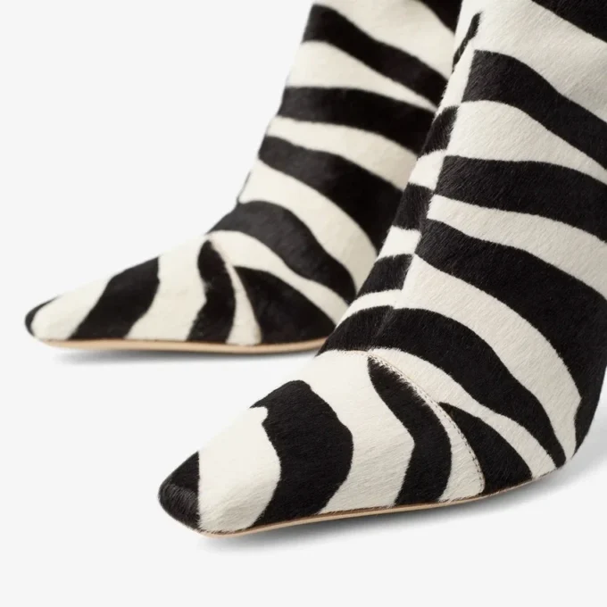 Botas altas Gloria 85 de piel de potro con estampado de cebra natural