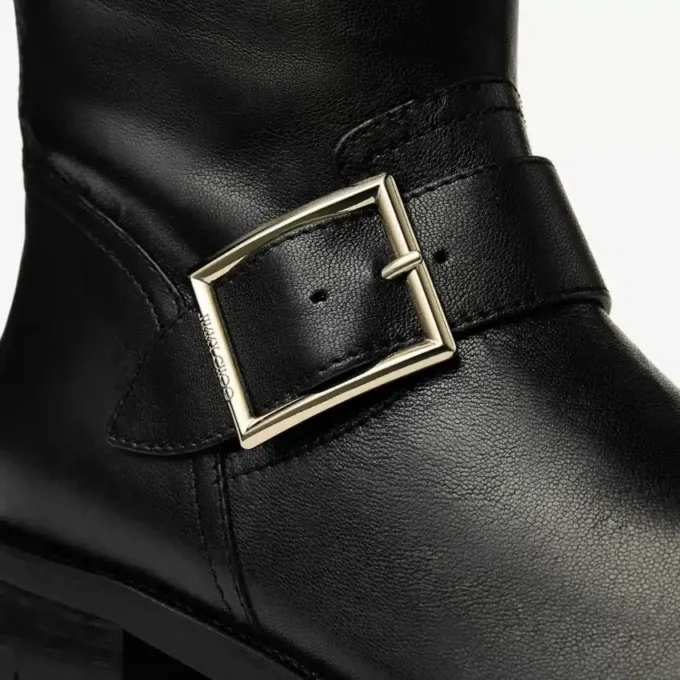 Botas de media caña de motero en piel de motero negra
