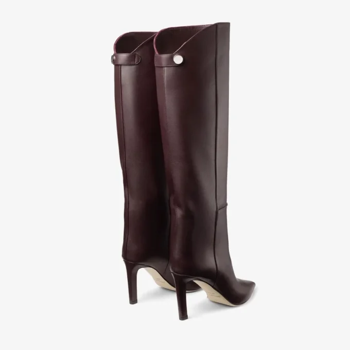 Botas hasta la rodilla Alizze 85 en color merlot oscuro, de piel lisa Botas hasta la rodilla Alizze 85 en color merlot oscuro, de piel lisa